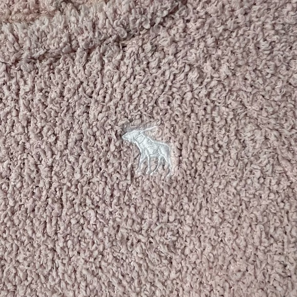 Abercrombie Kids Sweater - Picture 3 of 4